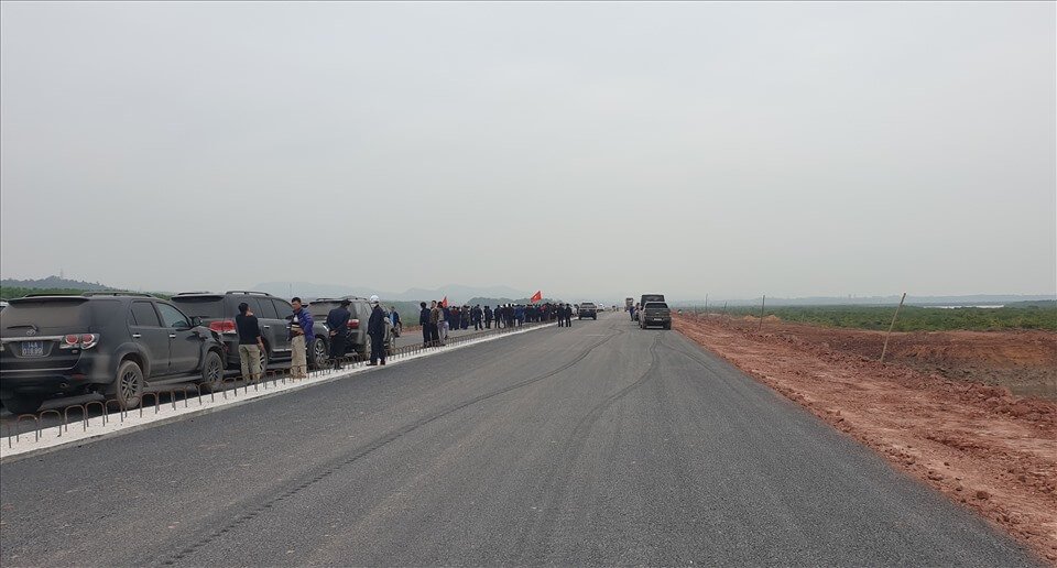 Cao tốc Vân Đồn Móng Cái - Cao tốc chính thức thông xe tuyến kỹ thuật vào ngày 1/1/2022