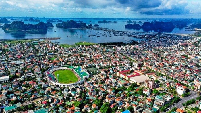 Bất động sản Cẩm Phả - Một góc thành phố Cẩm Phả, Quảng Ninh Bất động sản Cẩm Phả - Một góc thành phố Cẩm Phả, Quảng Ninh