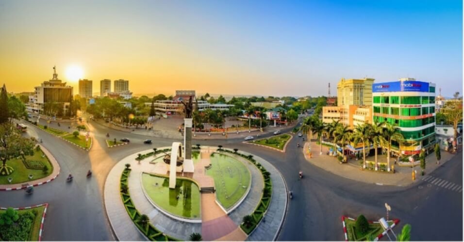 Bất động sản Buôn Ma Thuột - Buôn Ma Thuột - thành phố lớn nhất vùng Tây Nguyên đang là điểm đến hấp dẫn khách du lịch và giới đầu tư BĐS