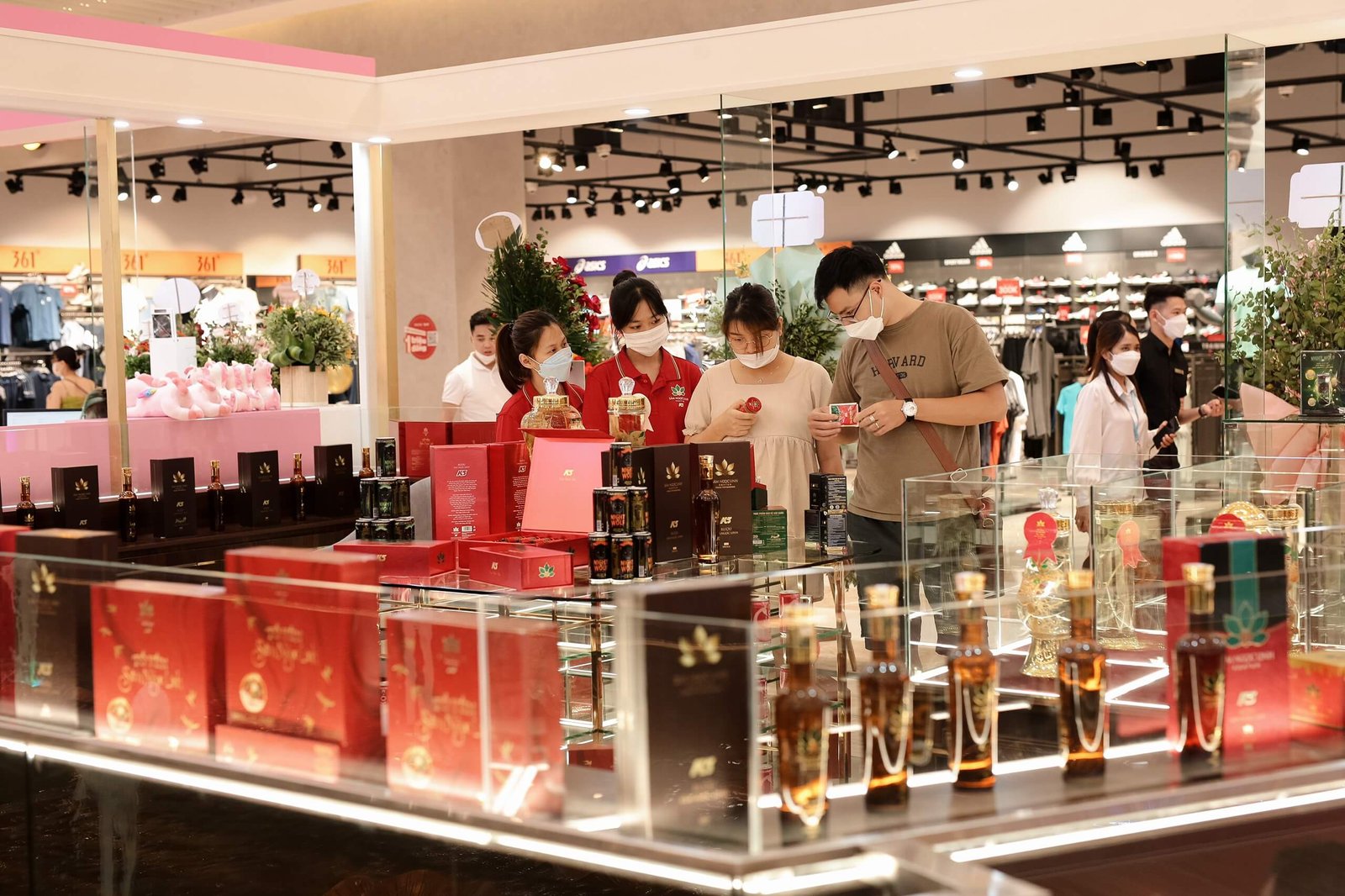 Vincom Mega Mall Smart City - Các mặt hàng đa dạng phục vụ nhu cầu của cư dân Vincom Mega Mall Smart City - Các mặt hàng đa dạng phục vụ nhu cầu của cư dân