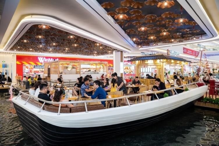 Nâng tầm cuộc sống với Vincom Mega Mall Smart City 4 Vincom Mega Mall Smart City - Nhà hàng nổi trên mặt sông nhân tạo tại Vincom Smart City