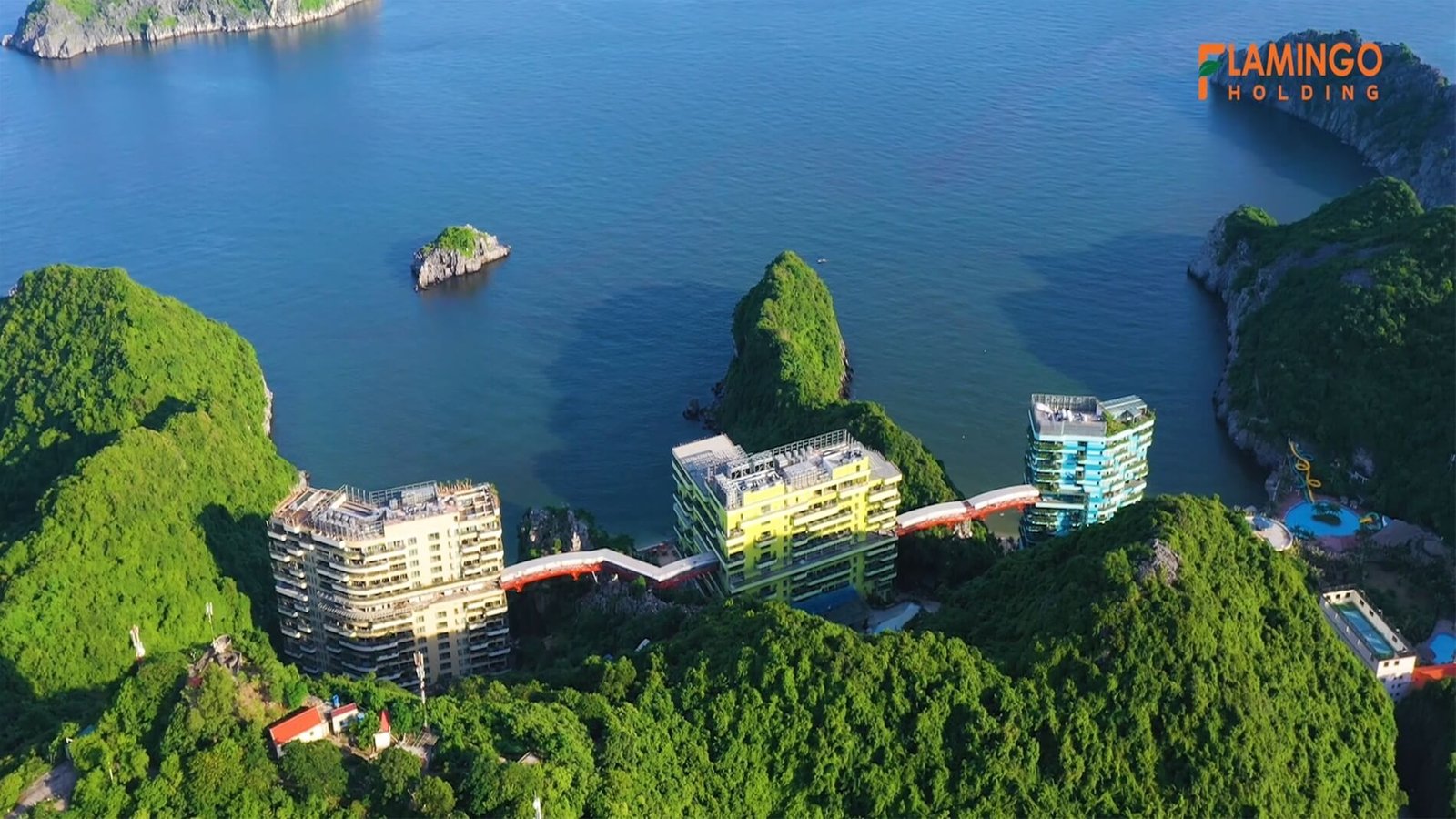 Flamingo Cát Bà Beach Resort - khu biệt thự trên cao 5 sao mặt tiền biển đầu tiên tại miền Bắc.